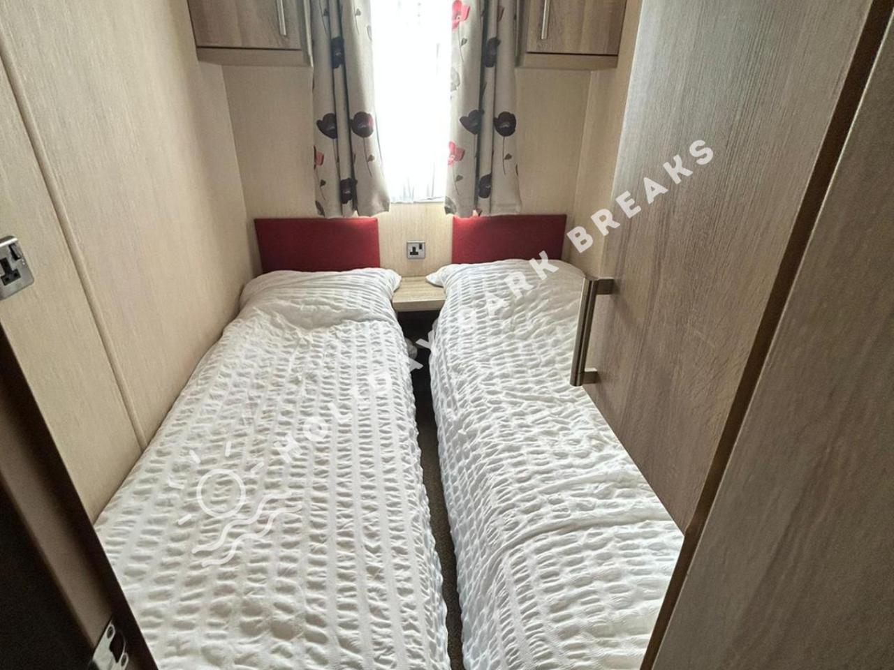 Haywood - 3 Bed Pet Friendly Holiday Home At Seal Bay Selsey Eksteriør billede