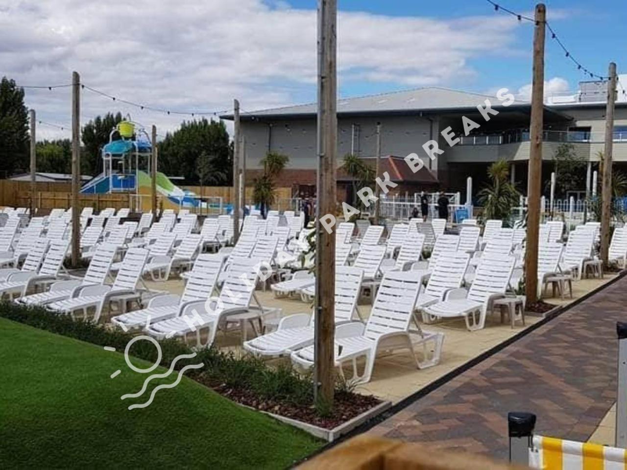 Haywood - 3 Bed Pet Friendly Holiday Home At Seal Bay Selsey Eksteriør billede